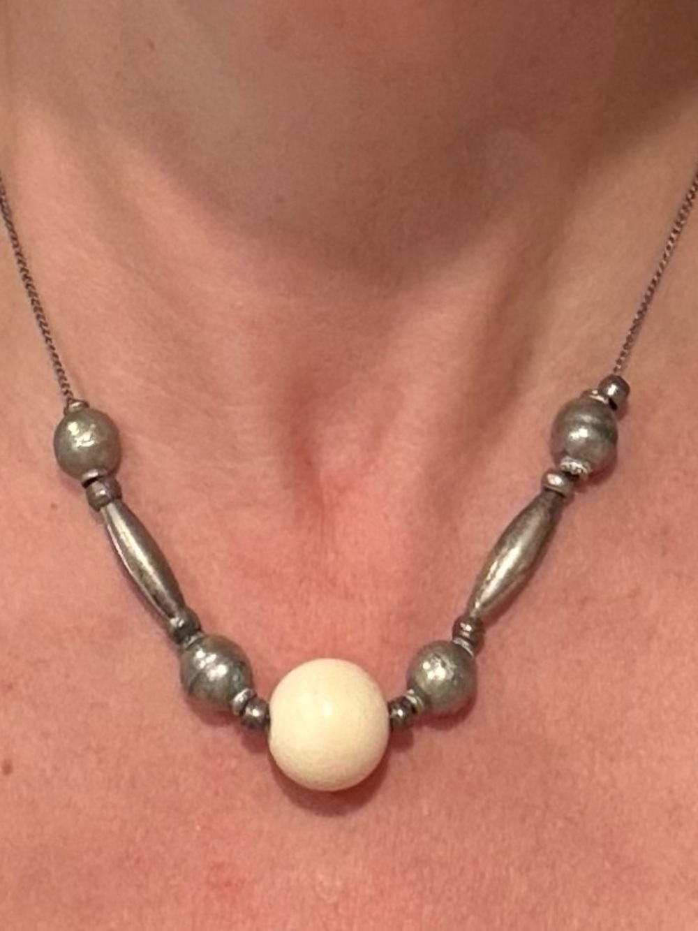 Vintage Silver Bead Necklace with Ivory Color Center Bead